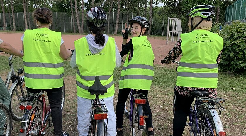 Teilnehmerinnen der Frauenfahrradschule ADFC Jena - Saaletal